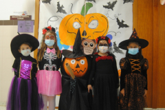 Hallow-