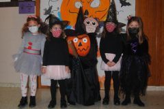 Hallow-002