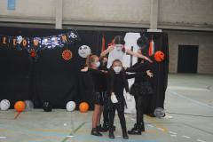 Hallow-056